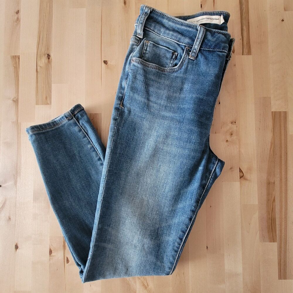 Anthropologie Pilcro High Rise Denim Legging Jeans SZ 31 Stretch Cottage Boho